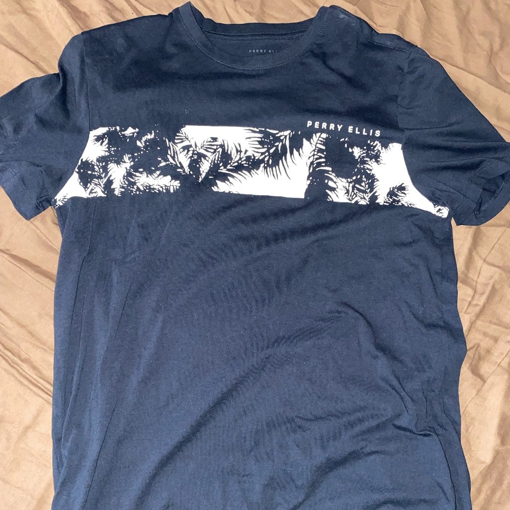 Navy blue Perry Ellis shirt Large